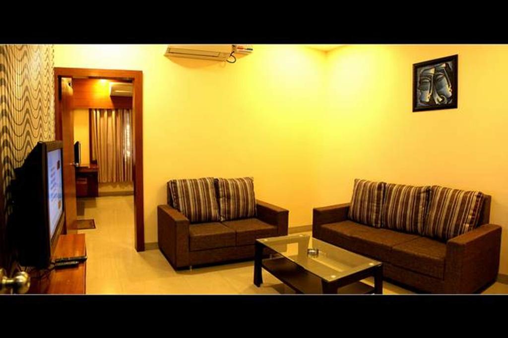 Hotel Shri Khedapati International Dewas Exterior photo